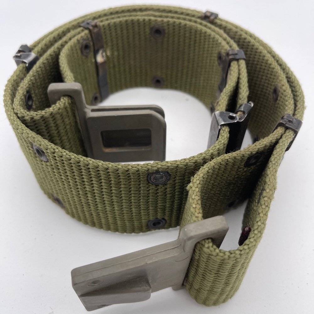 Vintage US Army Belt Military Issue Nylon LC-2 Individual Equipment Gear Size L